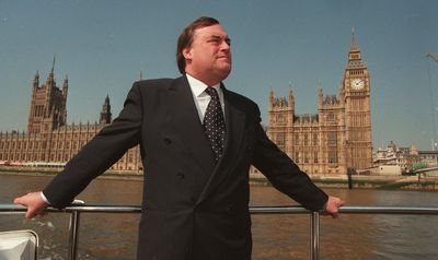 John Prescott, Labour deputy prime minister under Tony Blair, dies aged 86 – UK politics live