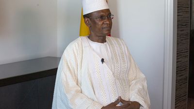 Malian junta sacks civilian PM and his government