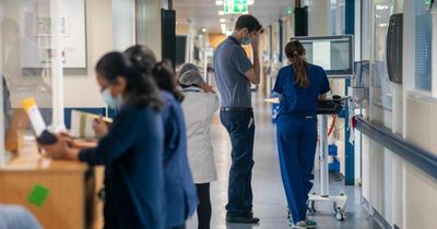 Junior doctors in Scotland accept 11 per cent pay rise