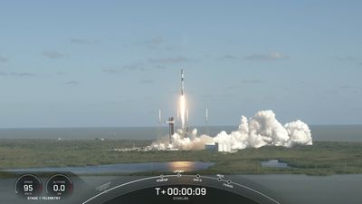 SpaceX launches 24 Starlink satellites from Florida, its 7th liftoff in a week (video)