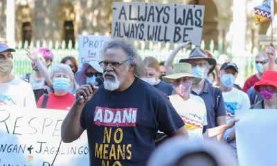 Queensland First Nations group lodges racial discrimination complaint against Adani