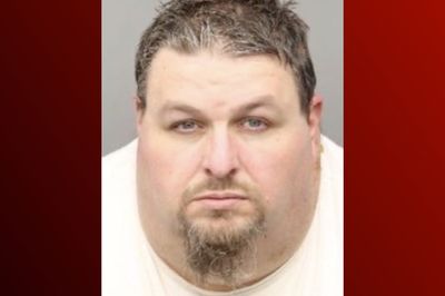 California Prosecutors Won't Charge Man Busted by 'Vigilante Teens' in Sex Sting, Offer No Explanation