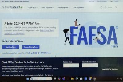 FAFSA Form Opens Smoothly For College Financial Aid Applications