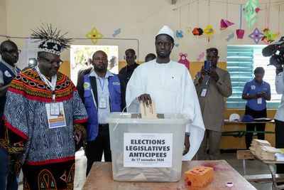 Senegal’s ruling Pastef party secures large majority in parliament