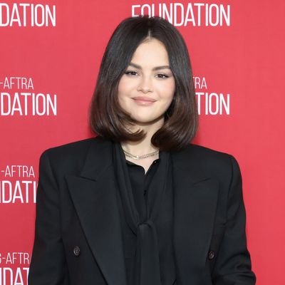 Selena Gomez Bares It All for Date Night With Benny Blanco in a Soft Nude Makeup Look