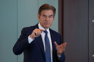 Trump Picks Dr. Oz as Head of Medicare and Medicaid