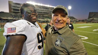 Did Jeff Monken’s Immediate Success With Army Turn Up Heat on AAC Coaches?