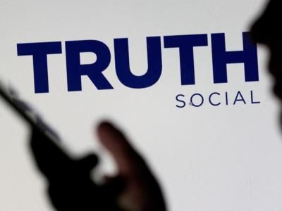 Trump's Truth Social Explores Move Into Crypto With Truthfi