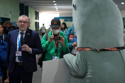 Countries at UN climate summit under pressure with no finance deal entering final day