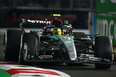 Mercedes “scratching their heads” after setting pace for Las Vegas GP