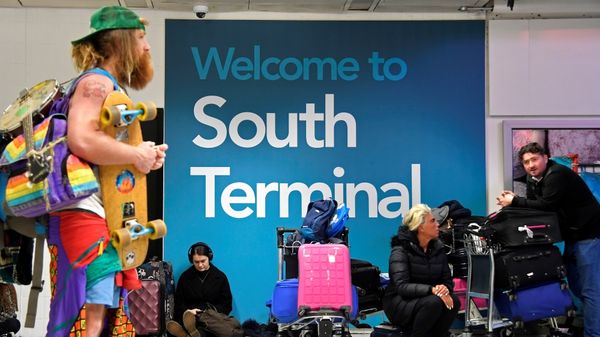 Bomb disposal team sent to London Gatwick airport after terminal evacuated