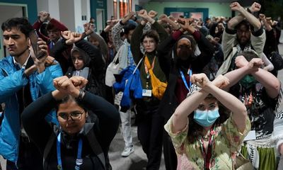 Developing countries urged to reject ‘bad deal’ as Cop29 climate talks falter