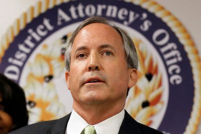 Texas Supreme Court overturns ruling that state Attorney General Ken Paxton testify in lawsuit