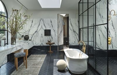 10 Ways to Bring Good Feng Shui Into Your Bathroom — And What You Should Avoid