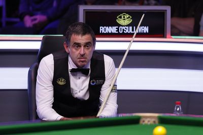 Ronnie O’Sullivan shocked by Barry Hawkins on opening day of UK Championship