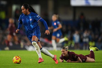 Chelsea v Manchester United: How to watch WSL rivals clash