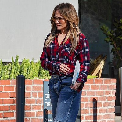 Jennifer Lopez Test-Drives the Apple Picking Aesthetic in a Plaid Flannel and Torn-Up Jeans