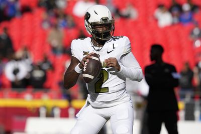 Colorado QB Shedeur Sanders takes nasty low shot from Kansas’ Dean Miller