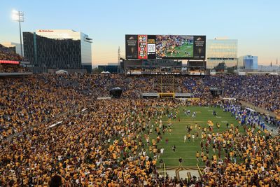 Arizona State fans rush the field too early in the most chaotic moment of the college football season