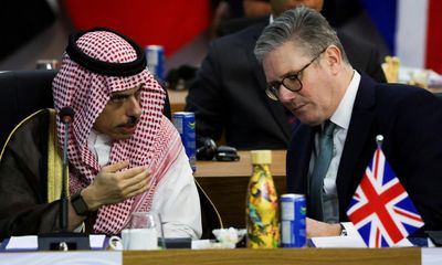 Labour left urges Starmer to speak up for human rights on Saudi Arabia trip