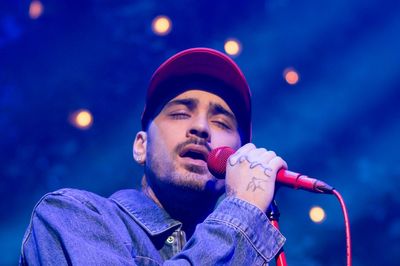 Zayn Malik pays tribute to Liam Payne at first show since former bandmate’s death