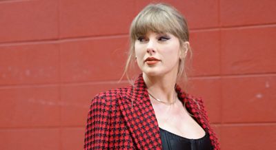 Will Taylor Swift be at Travis Kelce’s game for Chiefs-Panthers?