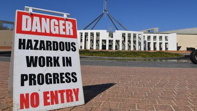 Labor notches win as time runs out on political year