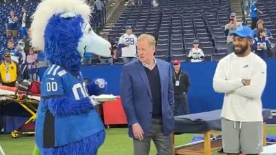 Colts Mascot Wastes Golden Opportunity to Hit Roger Goodell With a Pie