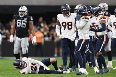 Broncos CB Riley Moss suffers knee injury vs. Raiders