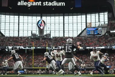 Raiders winners and losers in 29-19 defeat vs. Broncos