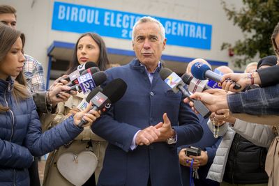 Calin Georgescu takes shock lead in Romania’s presidential election