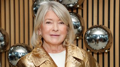 Martha Stewart's unconventional Christmas tree is anything but ordinary – but this glamorous color is sure to impress and excite