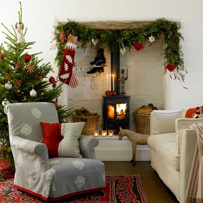 How to make your own Christmas garland – the easiest way to create a festive showstopper to adorn your mantel with