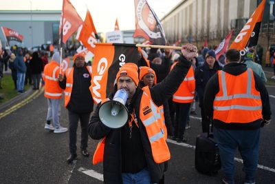 Black Friday strike: Amazon workers in UK and US to take action on busiest shopping day of the year