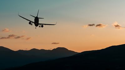 New navigation system uses cellphone signals to fly a plane in case GPS fails