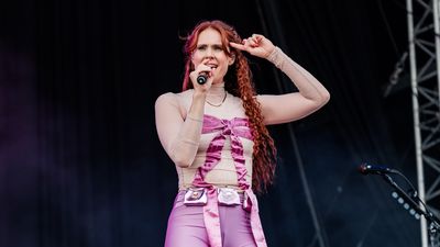 “My arse is shining a light on the problem”: Kate Nash to sell pictures of her bum via OnlyFans account to fund her current UK tour