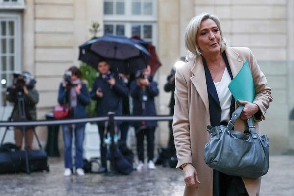 Le Pen Threatens To Topple French Government Over Budget