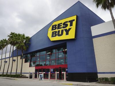 How To Earn $500 A Month From Best Buy Stock Ahead Of Q3 Earnings