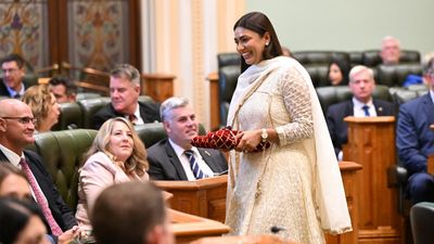 Historic day as MPs sworn into fresh parliament