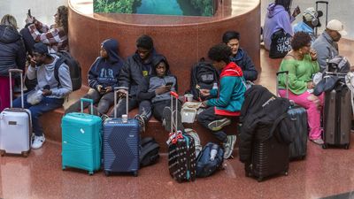 Thanksgiving Travel Latest: Airport strikes, staffing and weather could impact holiday travelers