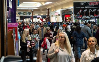 Black Friday/Cyber Monday shoppers will spend record amounts, says Deloitte