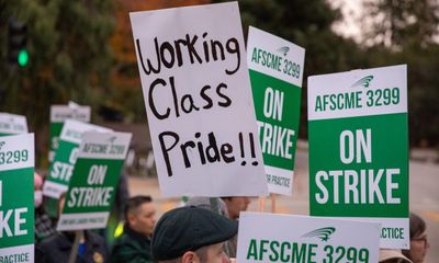 University of California Workers Say They Are Being Squeezed As Contract Talks Stall