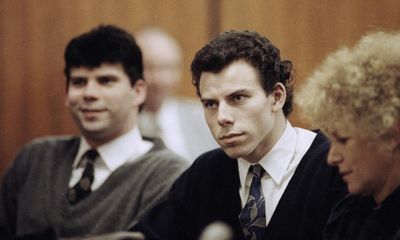 Judge delays hearing on Menendez brothers’ bid to be released early