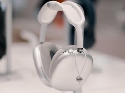 Apple Could Keep AirPods Max Headphones Around Without 'Meaningfully' Updating Them, Says Analyst: Here's Why