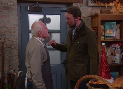 Emmerdale spoilers: Why do Eric and Liam get locked in the shop?