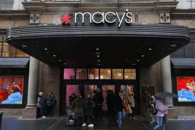 How did a Macy's worker conceal up to $154 million in fake expenses? Experts weigh in