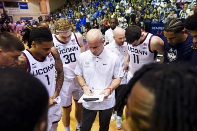 Uconn's 17-Game Winning Streak Ends In Controversial Loss