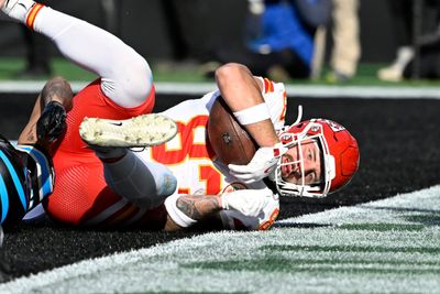 Chiefs TE Noah Gray earns game ball for outstanding performance vs. Panthers