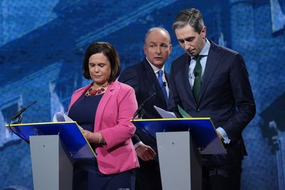 Leaders of Ireland’s main parties clash in final debate