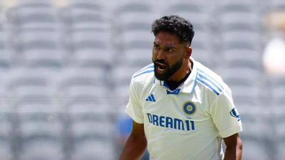 'Apna confidence toh high hai hamesha, Marnus pressure mei hai' - Mohammed Siraj